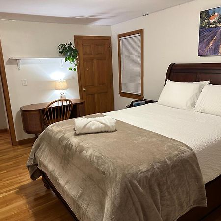 Boston Single Family House - Super Quiet And Private Villa ภายนอก รูปภาพ